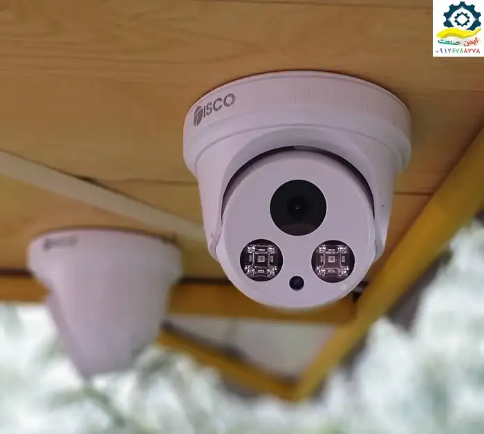 دوربین مداربسته روی سقف